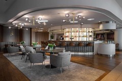 Rein Bar