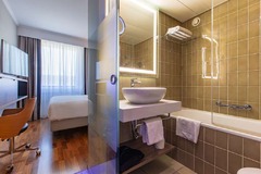Individual Room Bath