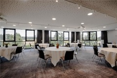 Airfield Lounge