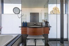 Suite City View - Bathroom