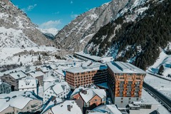 Exterior Winter