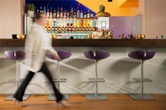 LUCE Bar