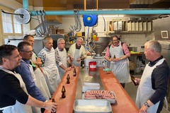 Fleisch & Spezialitäten, Gempeler Metzg, Wurstkurs, Männerabend, Wursten mit Freunden