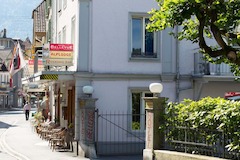 Hostel Alplodge Interlaken Eingang