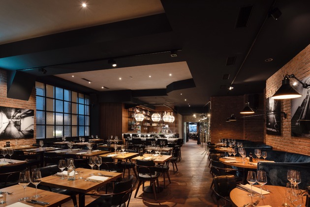 Simon's Steakhouse Grill & Restaurant & Bar