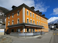 Hotel Restaurant des alpes Fiesch. Aussenansicht.