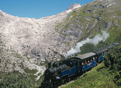 Dampfbahn am Rhonegletscher