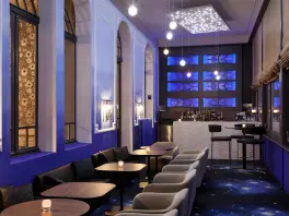 BAR-LOUNGE ROYAL in 3800 Interlaken: