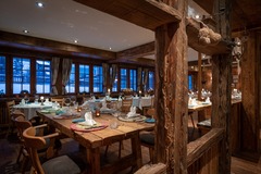 Restaurant Arvenstube, alpine chic, local food, meat, vegetarian