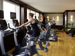 Unser Fitnesscenter im Mövenpick Hotel Geneva.