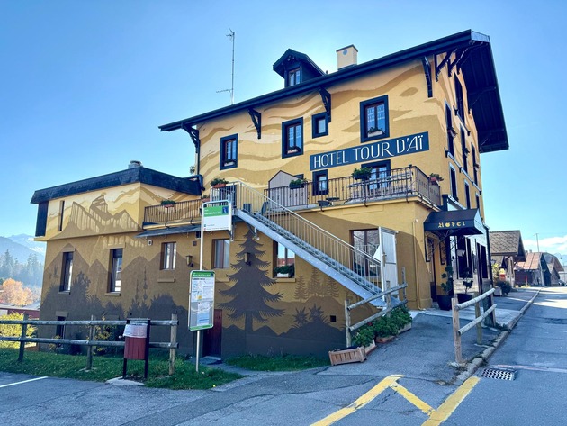 Hôtel Restaurant La Tour d'Aï - Leysin