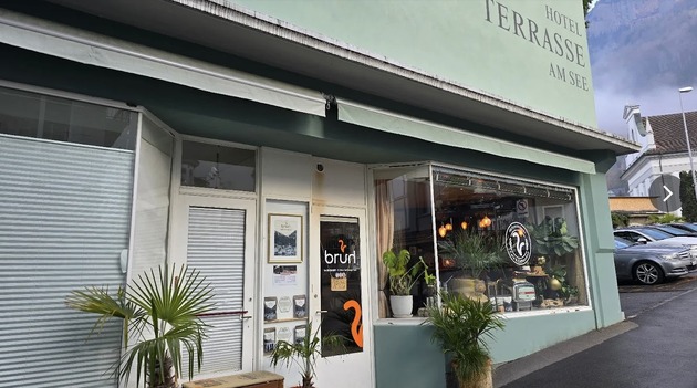 Brüh Hafenrösterei & Veganes Café | Echter Kaffeeg: Brüh Hafenrösterei & Veganes Café | Echter Kaffeegenuss. Partner für Kaffeemaschinen & Bohnen in der Region Luzern / Sch